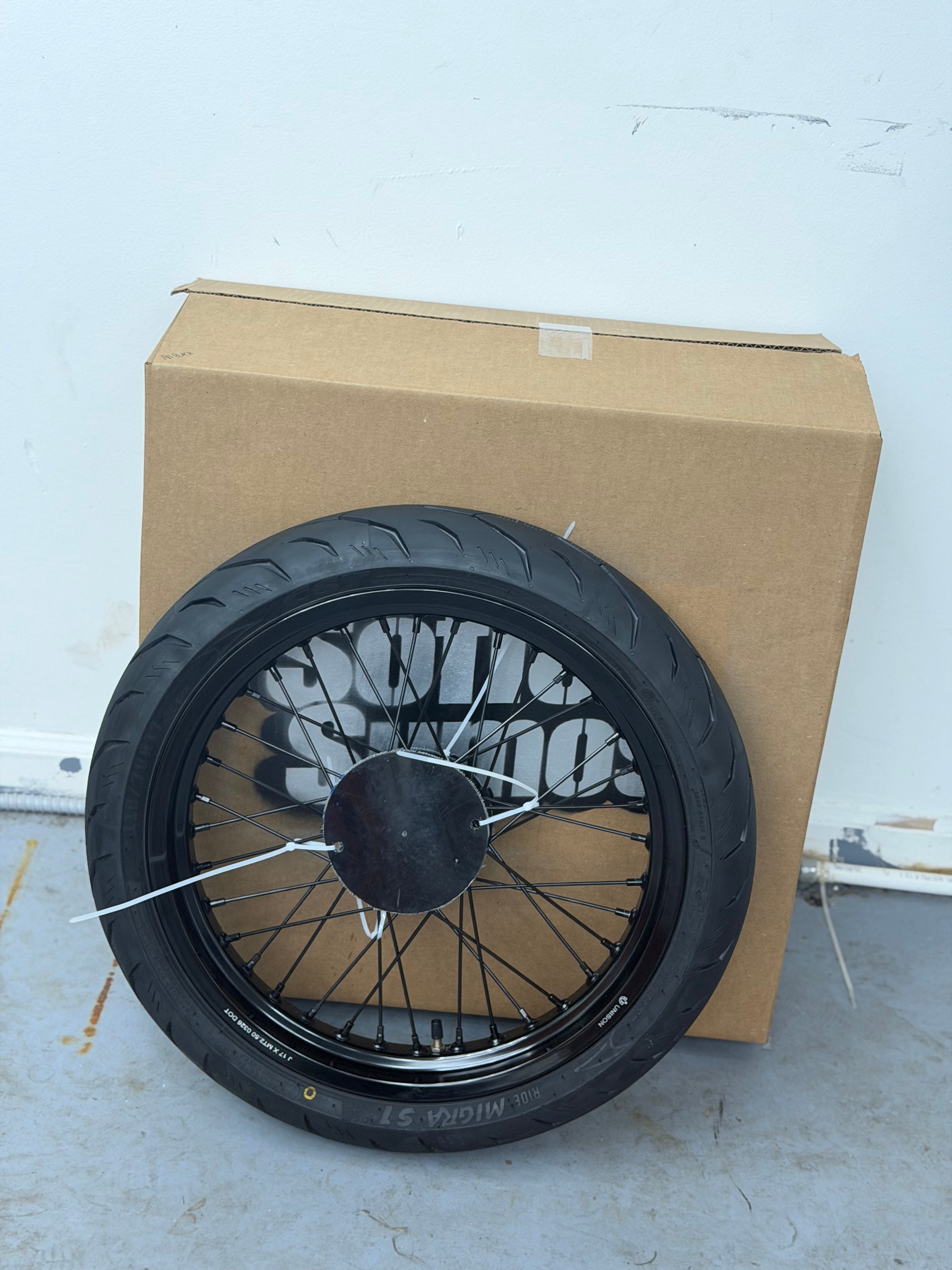 "Black on Black" Ultra Sumos