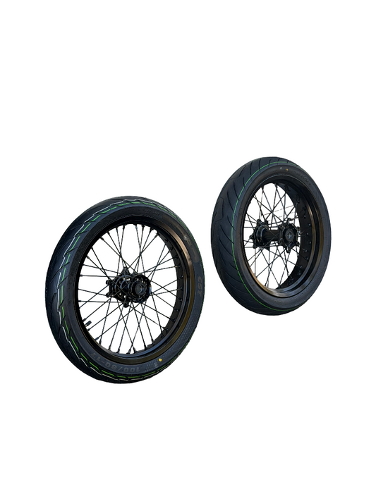 "Black on Black" Ultra Sumos
